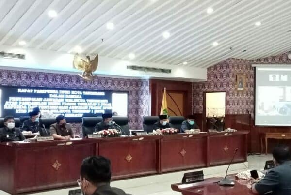 Audiensi dengan Bakesbangpol dan Rapat Paripurna DPRD Kota Tangerang