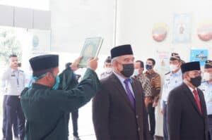 Pelantikan dan Pengambilan Sumpah Jabatan Pelantikan dan Pengambilan Sumpah Jabatan