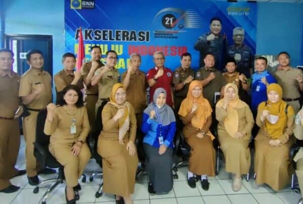 RAPAT KOORDINASI DAN SINKRONISASI DATA LAPORAN INPRES NO. 02 TENTANG RENCANA AKSI NASIONAL (RAN) PENCEGAHAN PEMBERANTASAN PENYALAHGUNAAN DAN PEREDARAN GELAP NARKOTIKA (P4GN) DI WILAYAH KOTA TANGERANG Konsep Otomatis