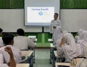 Kegiatan Informasi & Edukasi Bahaya Penyalahgunaan Narkoba Di SMA Islamic Center