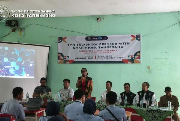 BNN Kota Tangerang Bersama dengan Tunas Pengusaha Muda (TPM) menggelar Talk show preneur BNN Kota Tangerang Bersama dengan Tunas Pengusaha Muda (TPM) menggelar Talk show preneur