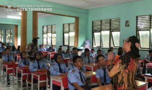 BNN Kota Tangerang Bersama dengan Tunas Pengusaha Muda (TPM) menggelar Talk show preneur BNN Kota Tangerang Bersama dengan Tunas Pengusaha Muda (TPM) menggelar Talk show preneur